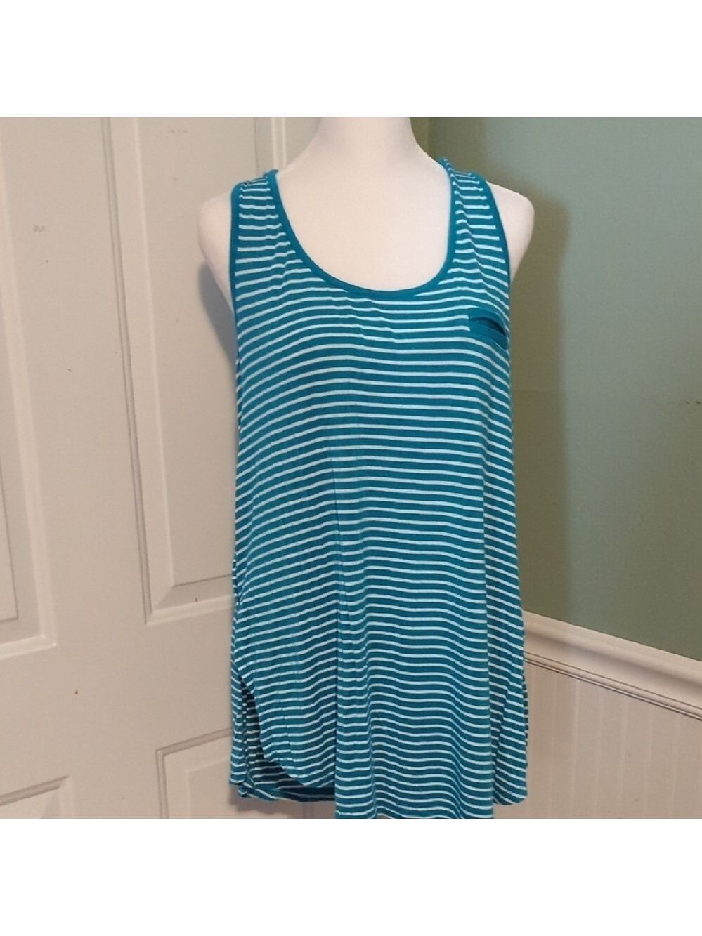 Cable and Gauge XL Teal White Tank Top